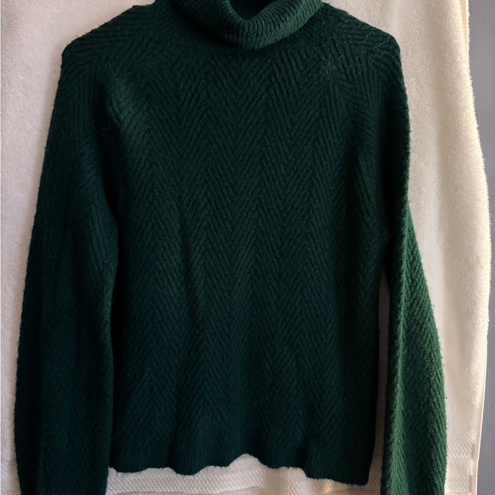 Emerald Green Turtleneck Sweater